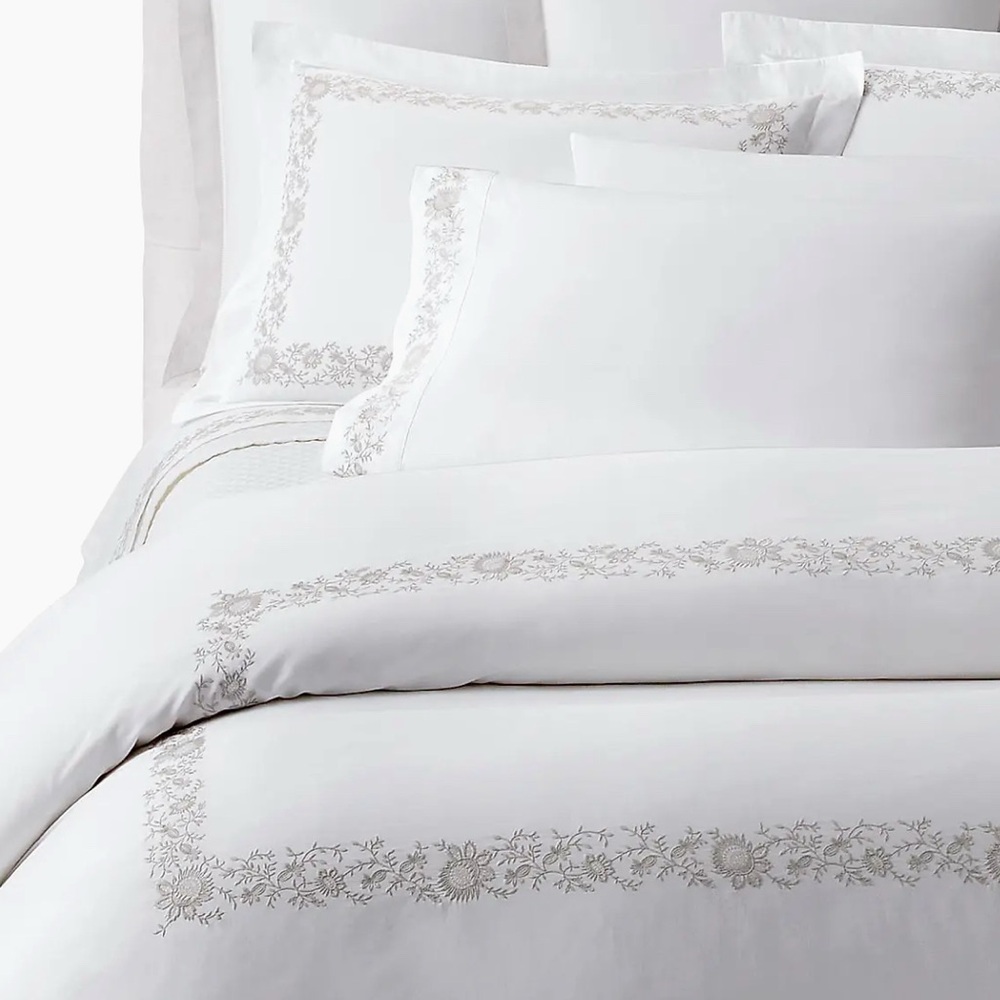 Eloise Embroidery Cotton Duvet Cover - Cotton Sateen 624 thread count